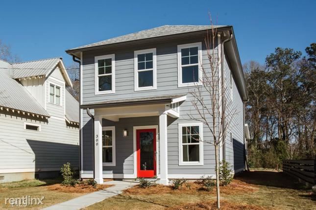 Foto principal - 4 br, 3 bath House - 300 Lake St