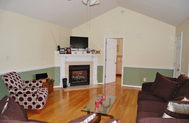 Foto del edificio - 31 Barley Ct