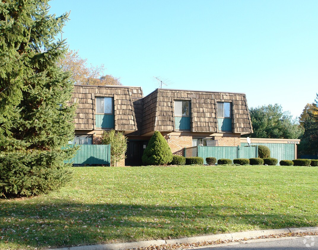 78 Lemans Dr, Youngstown, OH 44512 78 Lemans Dr Youngstown, OH