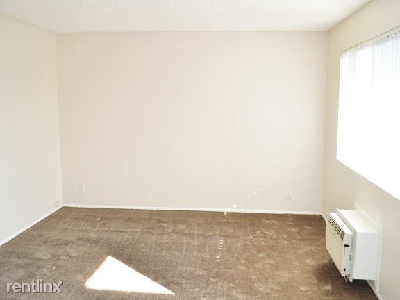 Building Photo - 1374 N 5th Ave