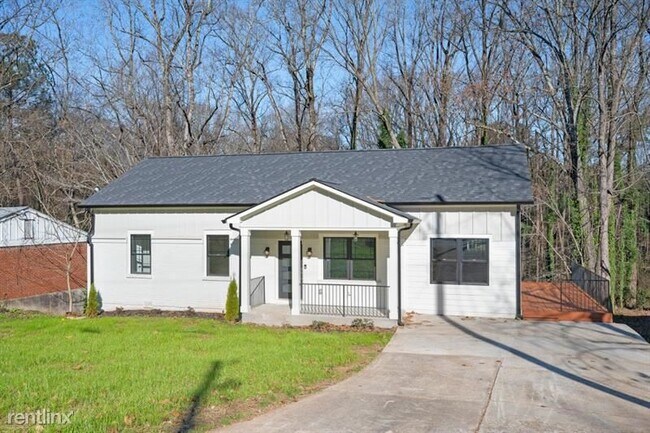 Building Photo - 4 br, 3 bath House - 2373 Bouldercliff Way SE