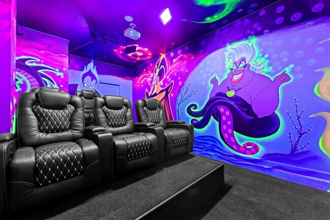 Foto del edificio - 4736 Sleepy Hollow Dr