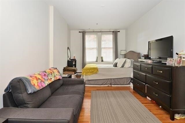 Foto del edificio - 716 Adams St