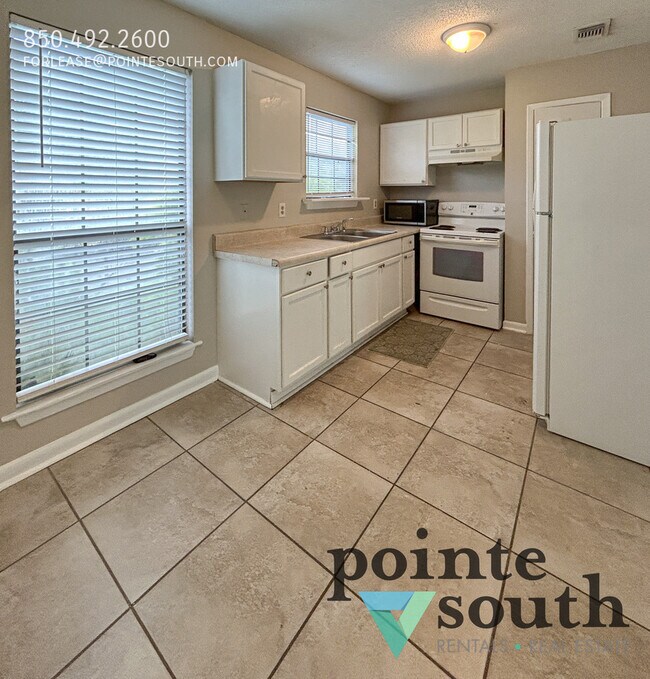 Foto del edificio - 6410 Schoel Ln