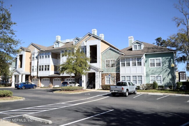 Foto del edificio - 8550 Touchton Rd