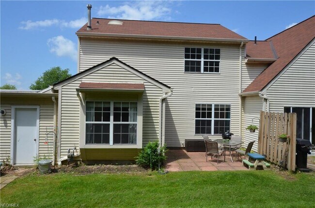 Building Photo - 14927 Royal Ridge Ln