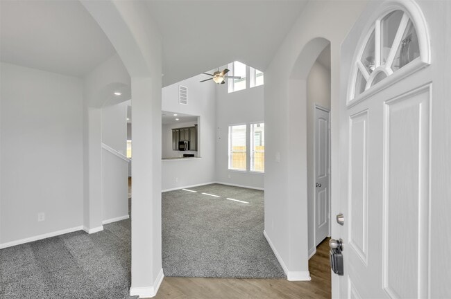 Foto del edificio - 16609 Merry Pines Dr