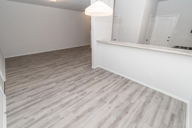 Building Photo - 5607 Cobark Creek Trl