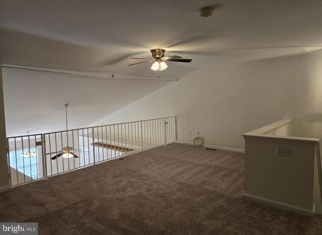 Foto del edificio - 9213 Azure Ct