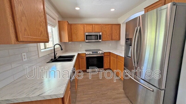 Foto del edificio - 8811 W Hammond Ln