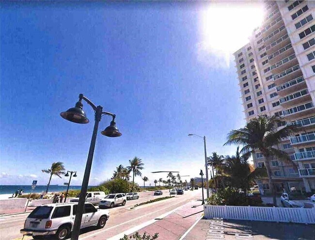 Building Photo - 1151 N Fort Lauderdale Beach Blvd
