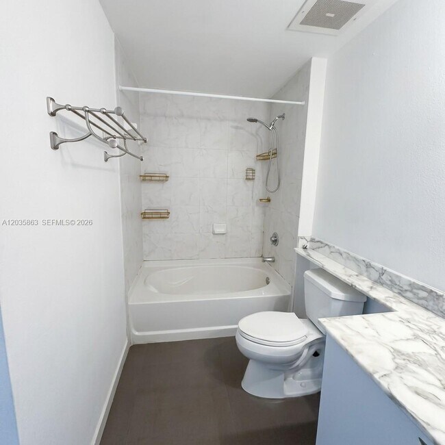 Foto del edificio - 234 NE 3rd St