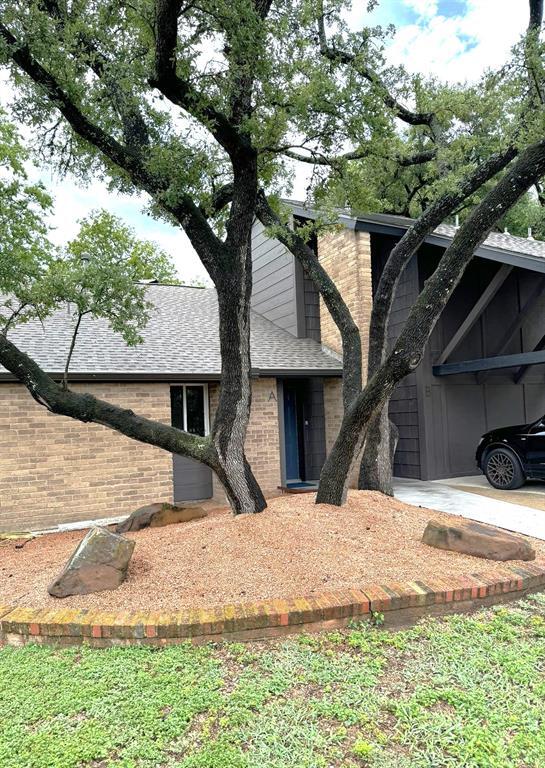 Foto del edificio - 6905 Woodhue Dr