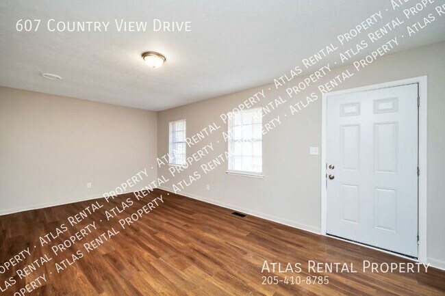 Foto del edificio - 607 Country View Dr NE