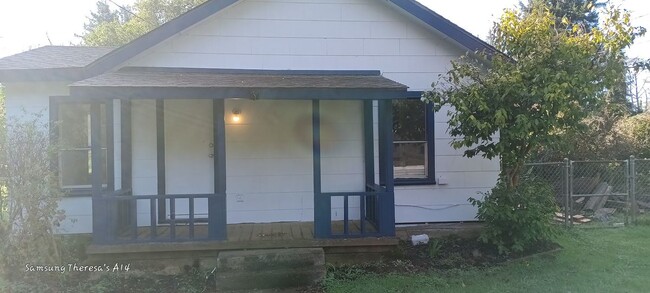 Building Photo - 2381 Elk Valley Cross Rd