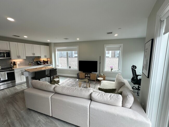 Foto del edificio - 206 Old Colony Ave