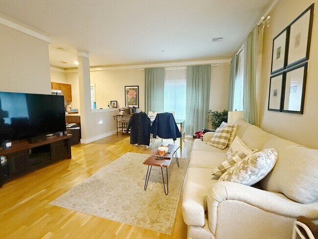 Foto del edificio - 54 Loomis St