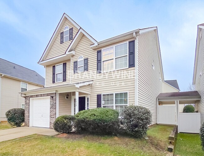 Foto del edificio - 6202 Hickory Ln Cir