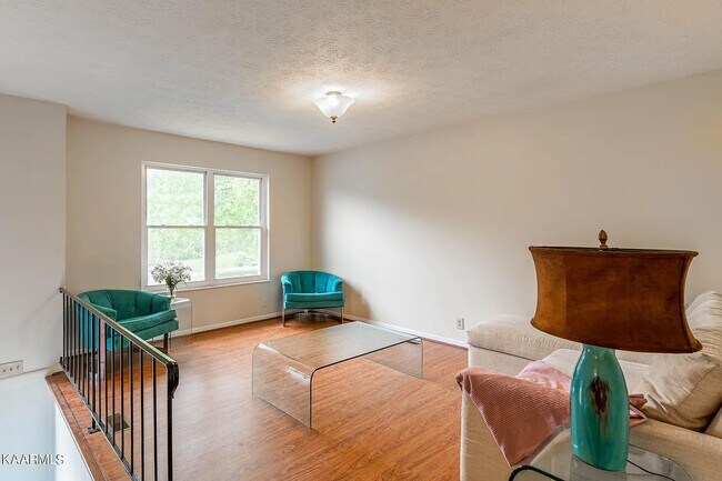 Foto del edificio - 4320 Scarlett Ln SE