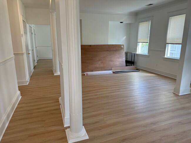 Foto del edificio - 2025 N Stafford St