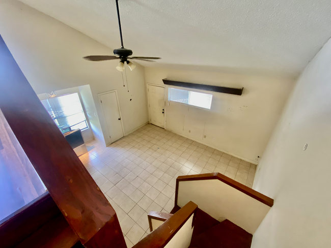 Building Photo - 414 Vieux Orleans Cir