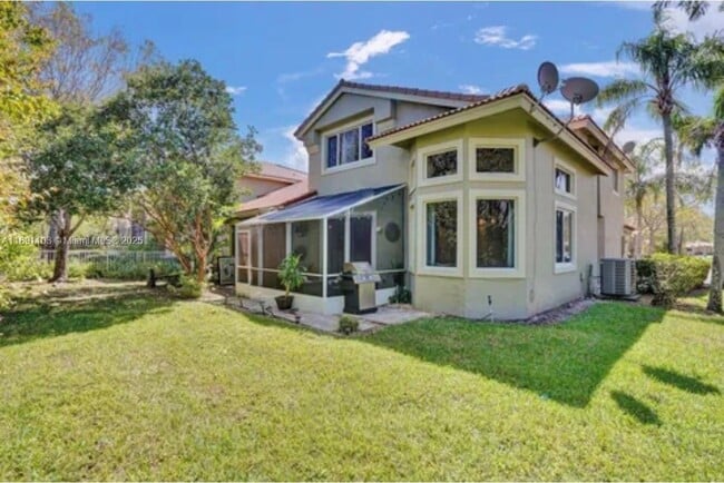 Foto del edificio - 12591 NW 57th Pl