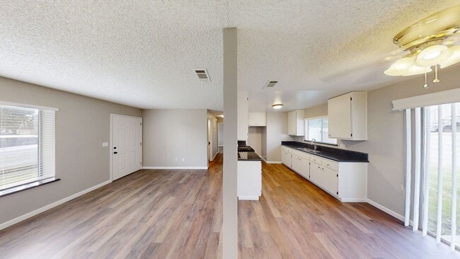 Building Photo - Charming 2 Bedroom 1 Bathroom in Yucaipa, Ca.