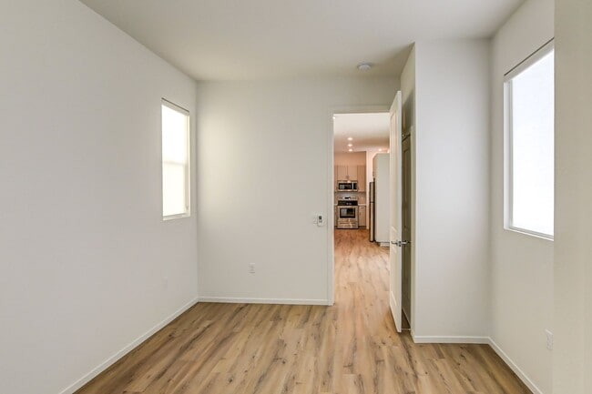 Interior Photo - Division & Highland Rowhomes