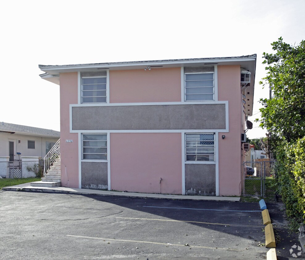 Building Photo - 6350 W Flagler St