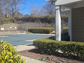 Building Photo - 1114 Woodland Ln