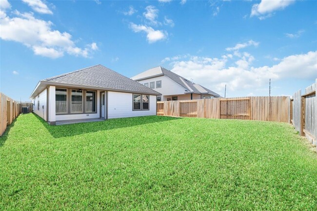 Building Photo - 20750 Wilde Redbud Trl
