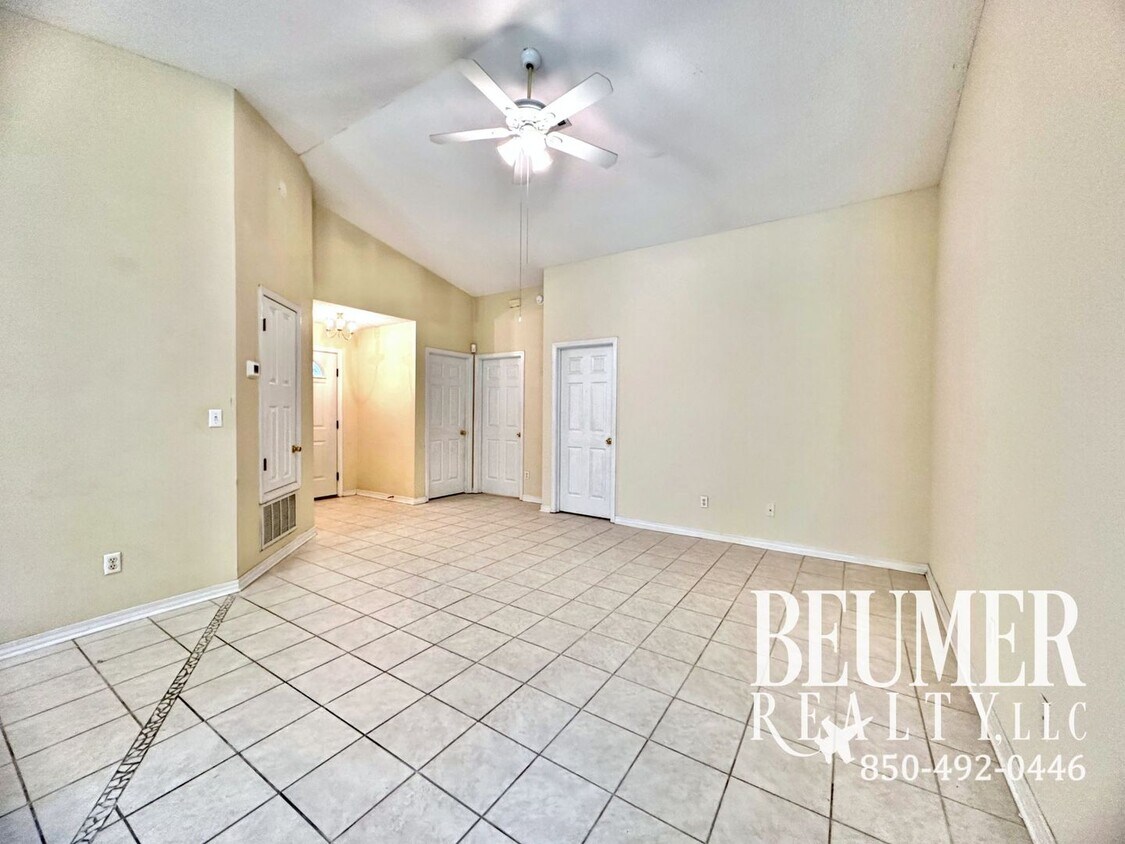 Foto principal - 3bd/2ba Home For Rent