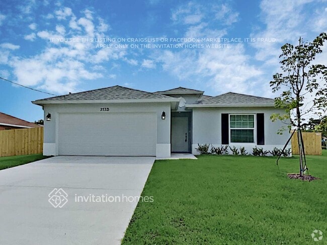 Building Photo - 3733 SW Hulska St