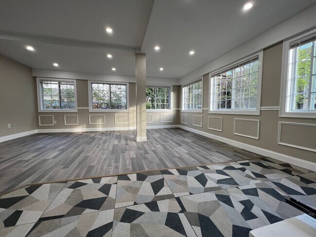 Foto del edificio - 324 Farrington St