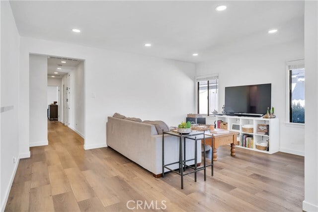 Foto del edificio - 4501 W 129th St