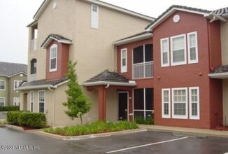 Building Photo - 570 Busch Dr