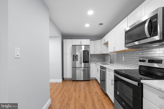 Foto del edificio - 18734 Ginger Ct