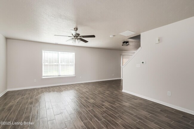 Foto del edificio - 9710 Evanwood Ct