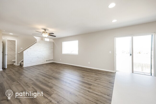 Foto del edificio - 2052 Springside Drive, Colorado Springs, C...