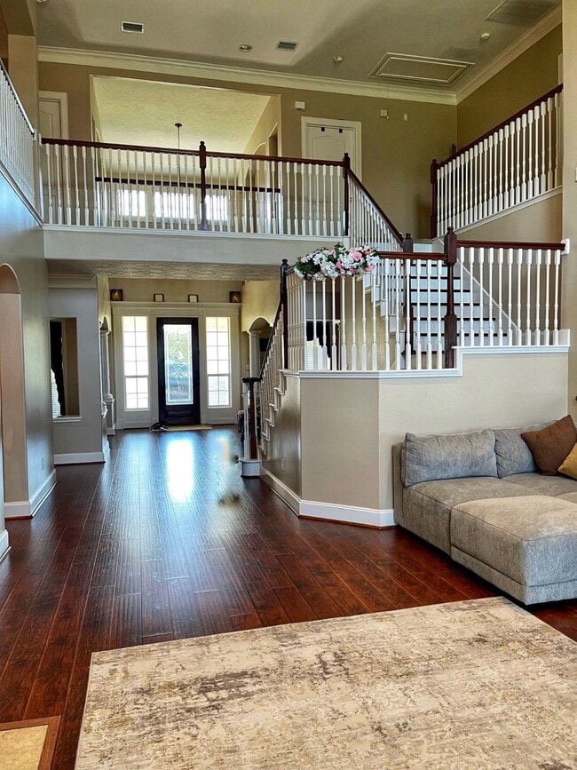 Foto del edificio - 26210 Cloverland Park Ln