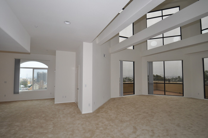 Primary Photo - 819 D Ave