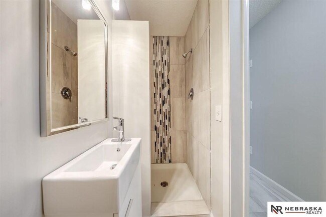 Foto del edificio - 11604 Pacific St