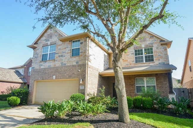 Building Photo - 7015 Baitland Dr