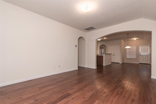 Building Photo - 5515 Amelia Plantation Dr