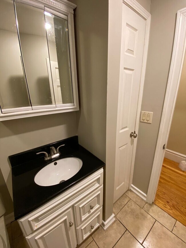 Foto del edificio - Nicely renovated 3 bed near Union Square i...