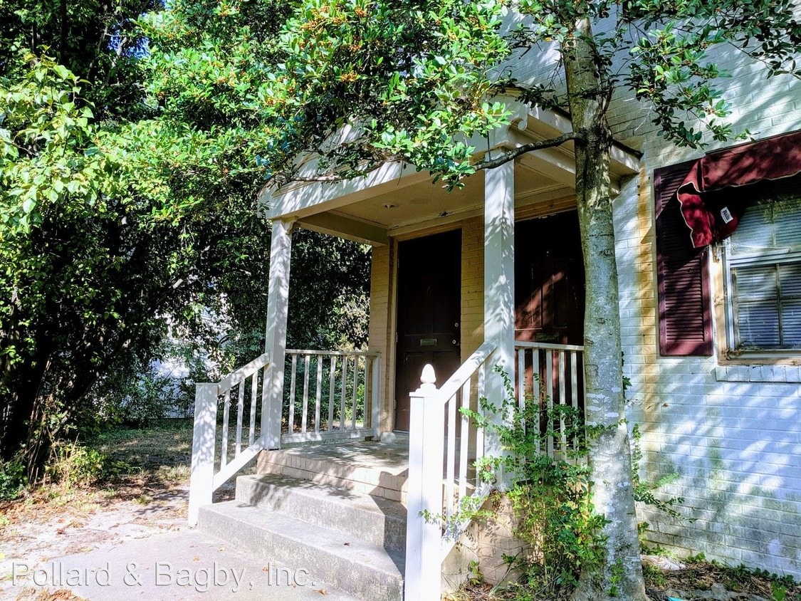 Primary Photo - 3328 Ellwood Ave