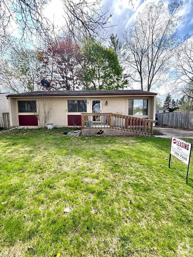 Building Photo - 5724 Annapolis Dr