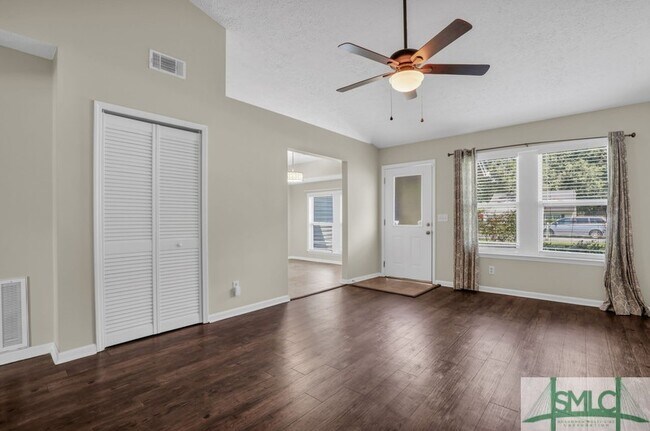 Building Photo - 235 Osprey Dr