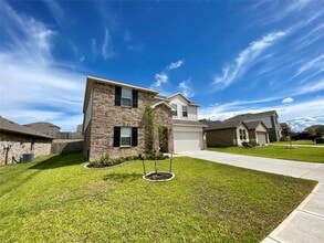 Building Photo - 13832 Rock Island Trl