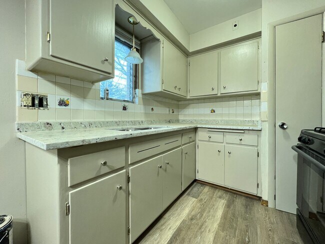 Foto del edificio - 43rd Street  S.- 3952-54